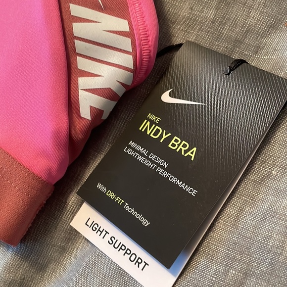 Brand new pink Nike sports bra! Tag still on super cute! - Picture 2 of 3
